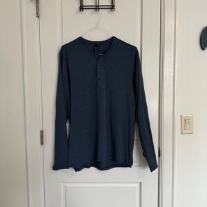 Lululemon Henley Navy Blue Size Large Long Sleeve Shirt Button Up